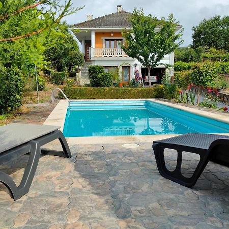 Villa Con Piscina En Panton Ribeira Sacra Galicia Ideal Para Familias Bagian luar foto